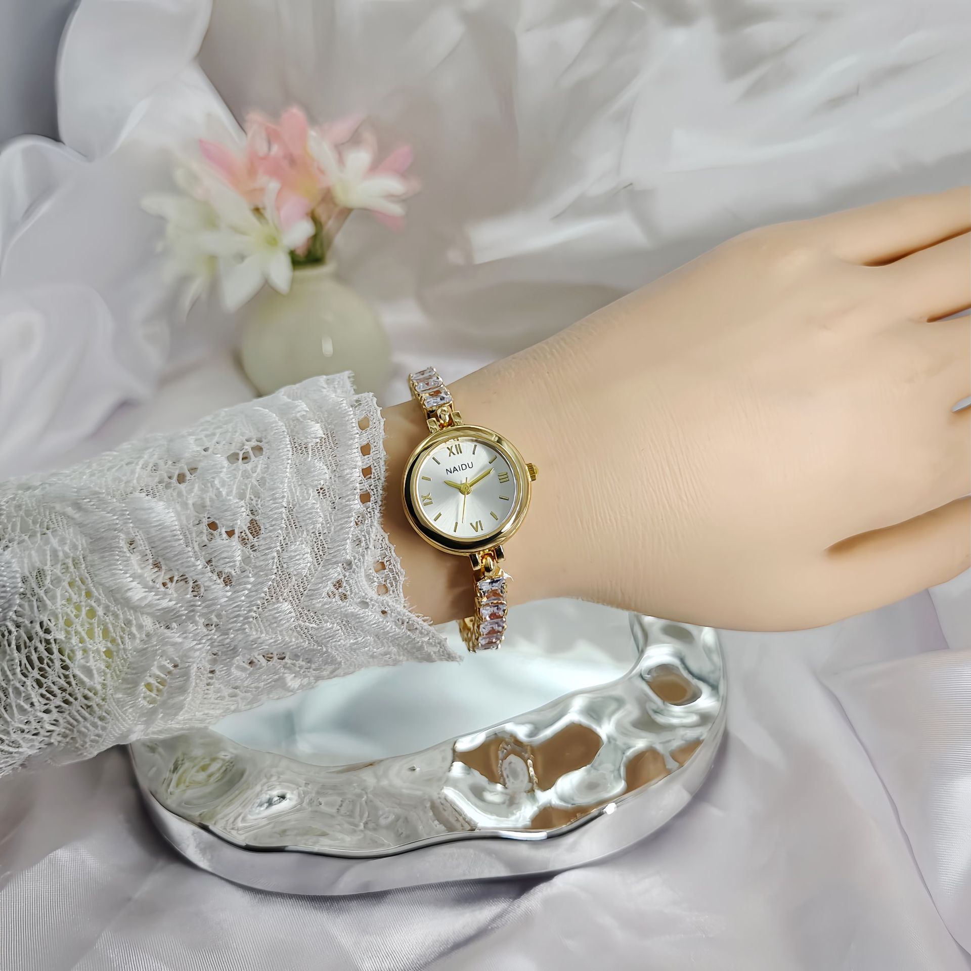 New Fashion Diamond-encrusted  - đánh giá và giá Luxury Watch Level
