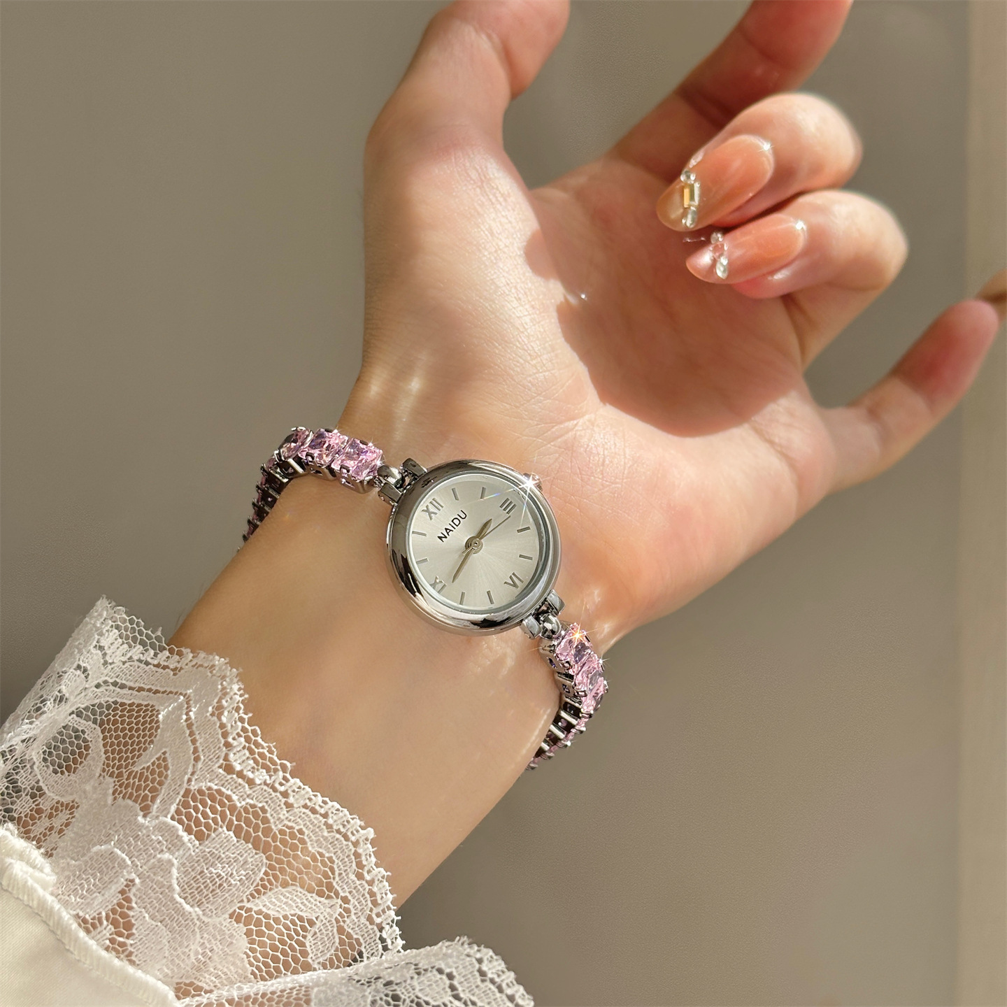 New Fashion Diamond-encrusted  - đánh giá và giá Luxury Watch Level